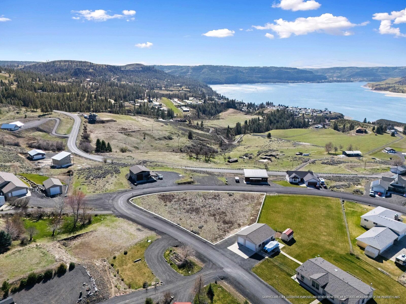 Property Photo: 40861 Hillside Dr N WA 99122