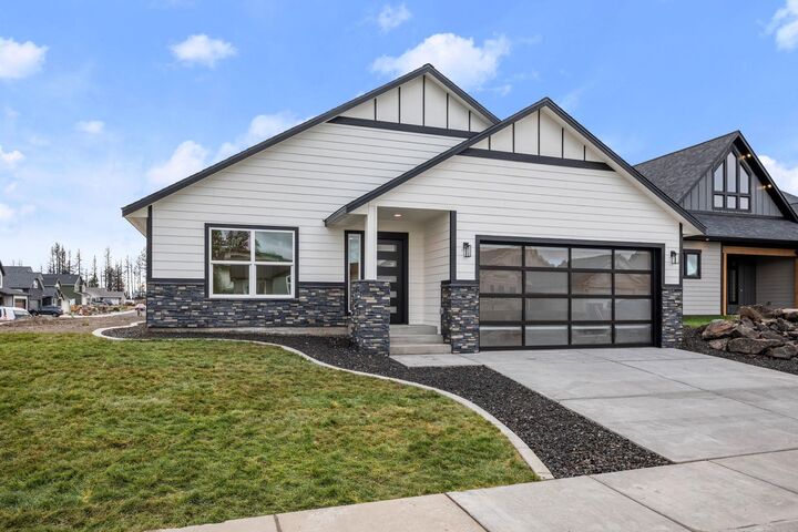 Property Photo: 522 S Stanley St WA 99022