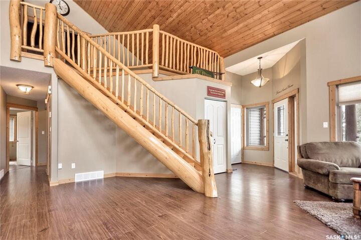 Photo de la propriété:  18 Hayes Drive  SK S0J 3E0 