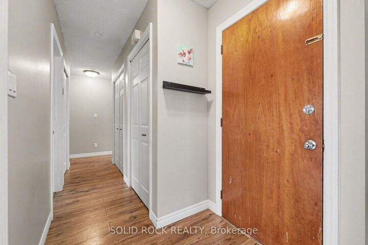 Property Photo: 7 Leeds Street ON K7A 2M6
