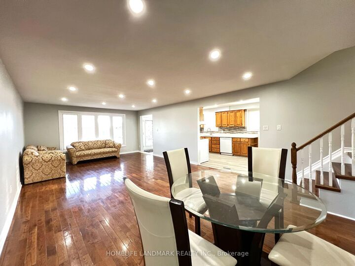 Property Photo: 4 Ferncrest Gate ON M1W 1C2