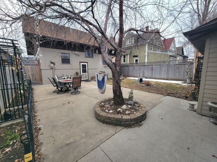 Property Photo: 817 N Main Street SD 57401