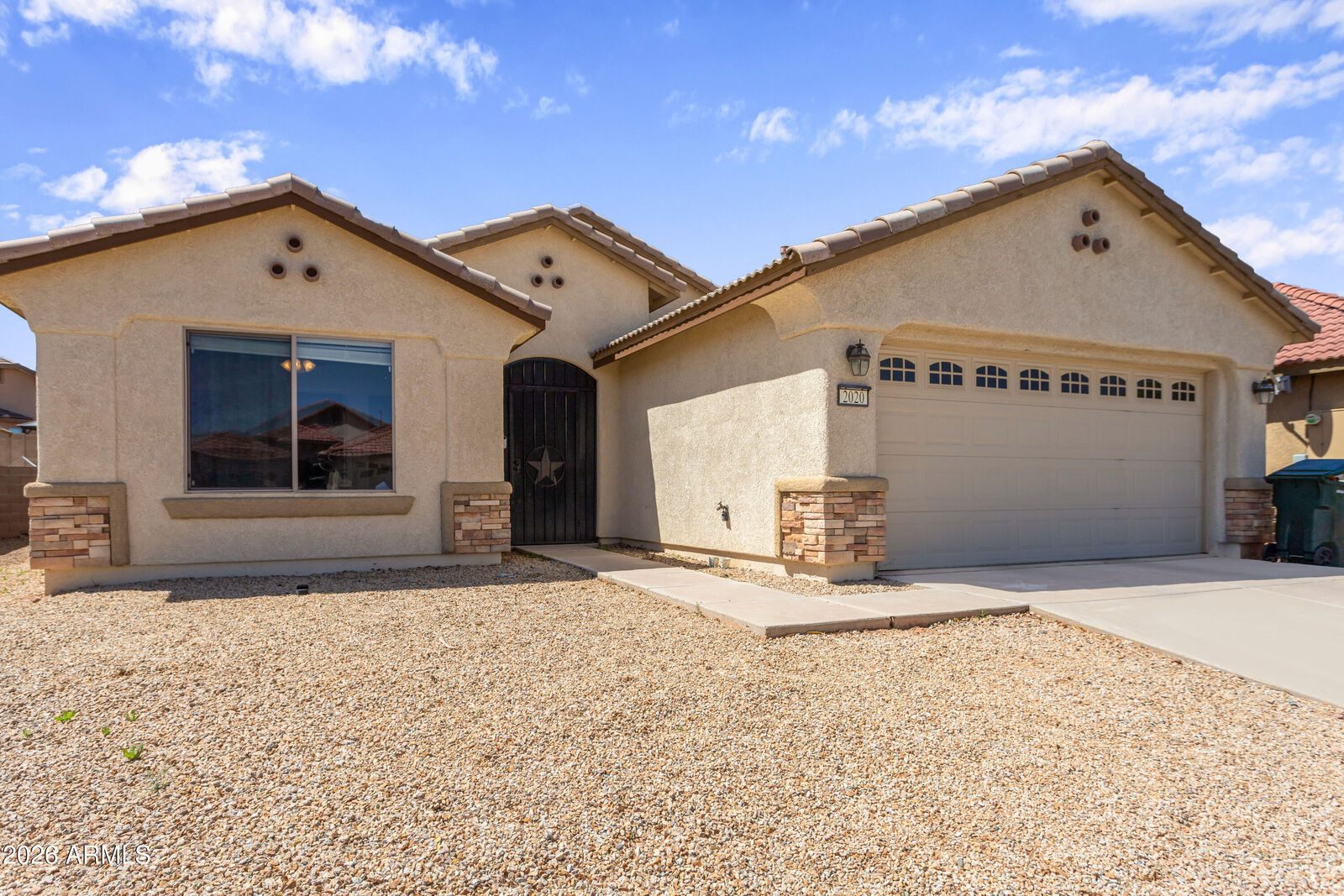 Property Photo: 2020 Valley Sage Street AZ 85635