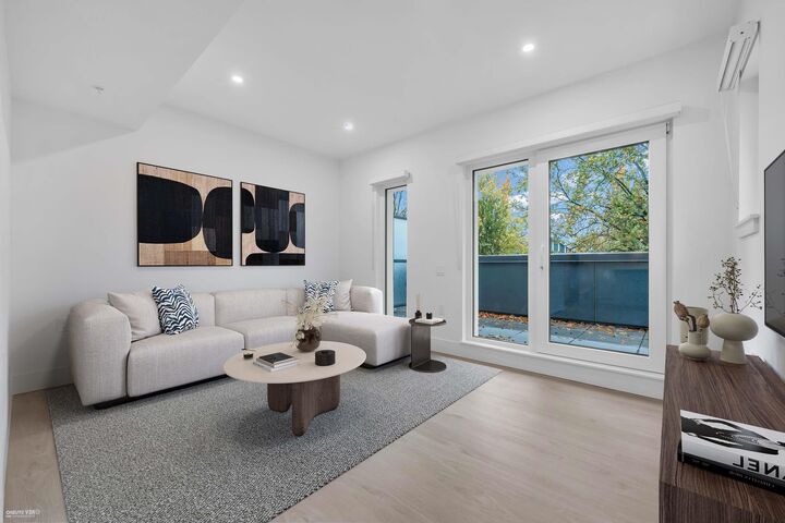 Property Photo: 2085 E 1 Avenue 108 BC V5N 1B6