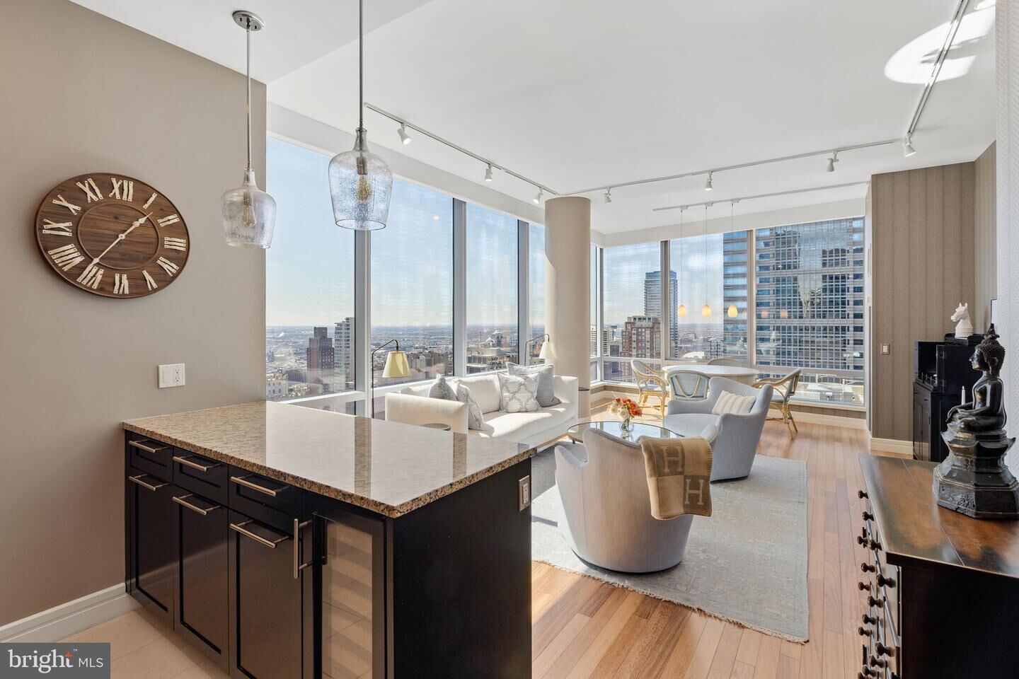 Property Photo:  1414 Penn Square S 38gh  PA 19102 