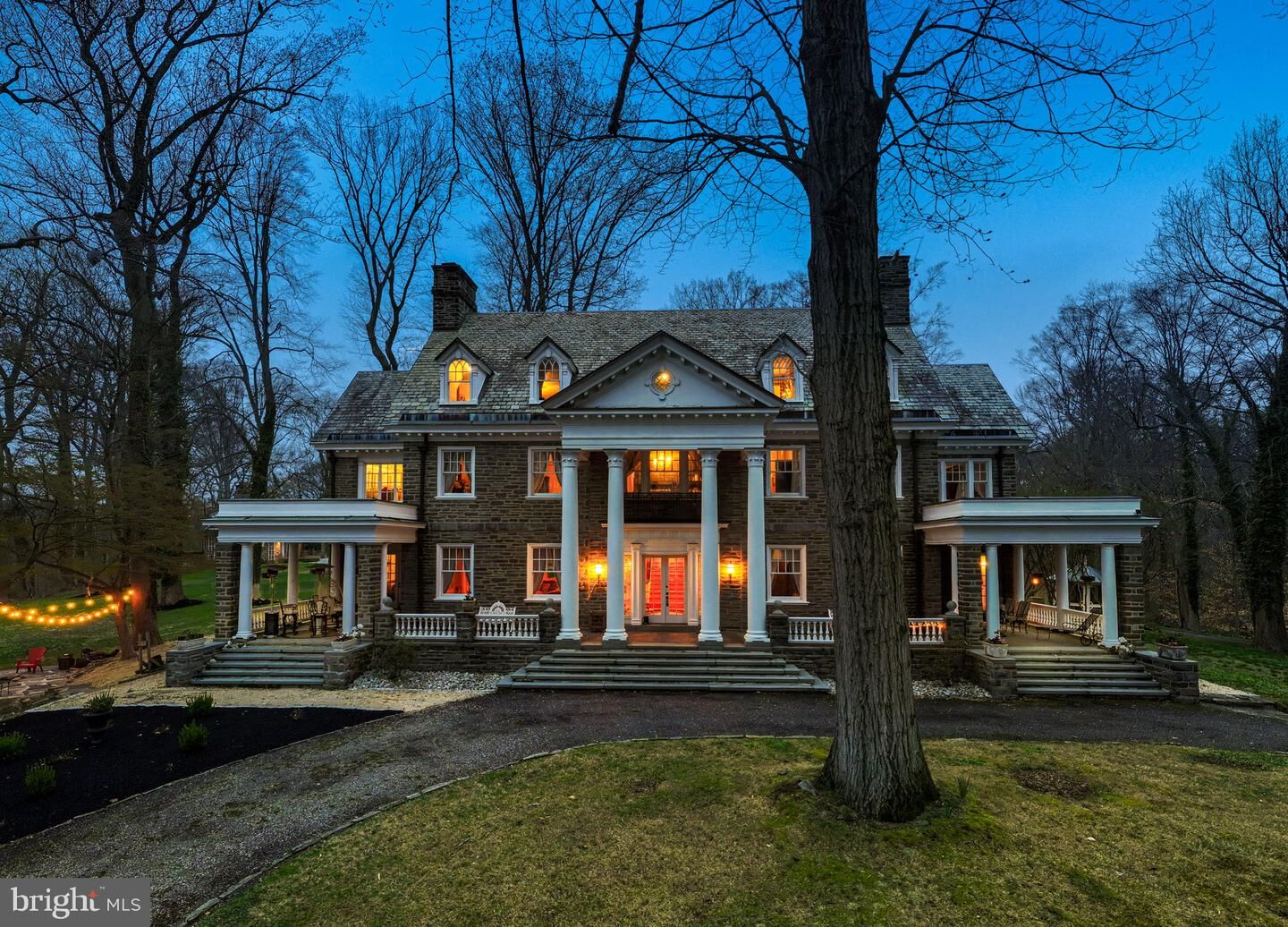 Property Photo: 1018 Beech Rd PA 19086