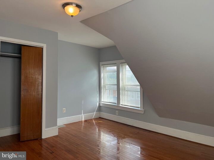 Property Photo:  23 Lincoln Avenue  NJ 08108 