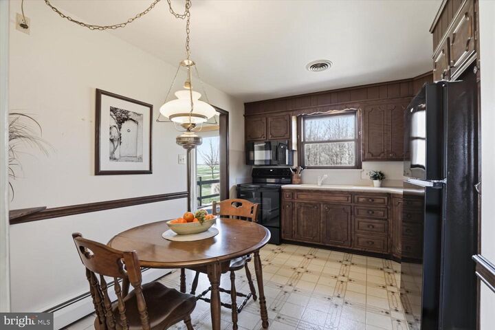 Property Photo:  181 Bomberger Road  PA 17543 