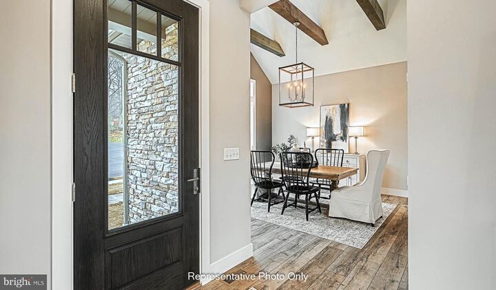 Property Photo:  224 West Valley Road  PA 17517 