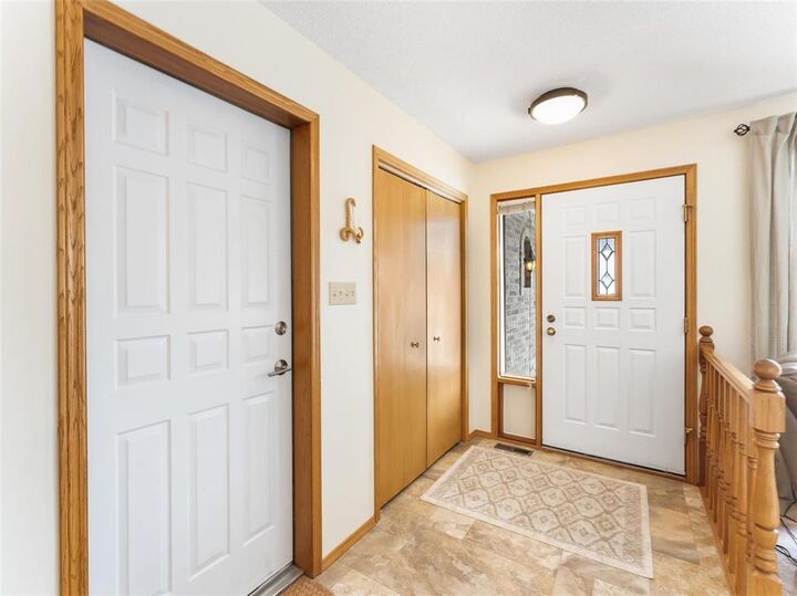 Property Photo:  26 Weselak Drive  MB R0E 0C0 