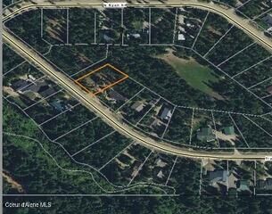 Property Photo:  L25 Tracy Ln  ID 83856 