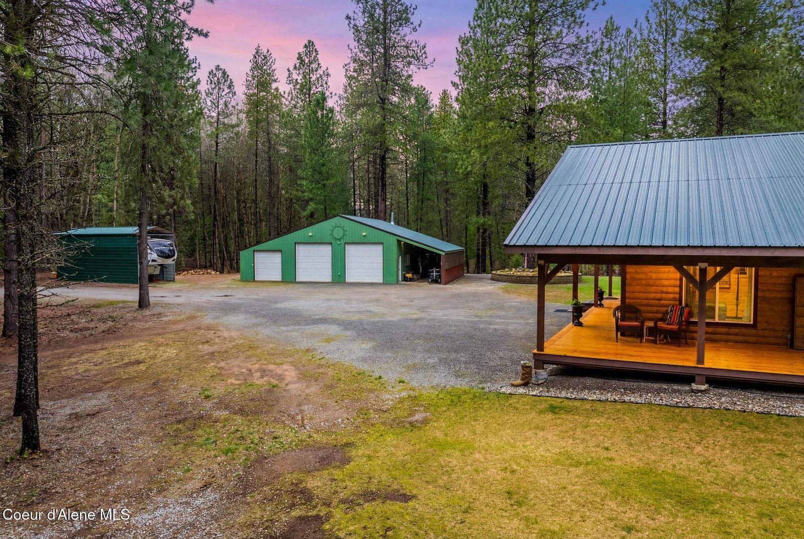 Property Photo:  415 Hummingbird Dr  ID 83864 