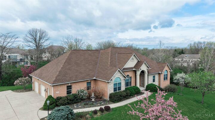 Property Photo:  7019 Cross Creek Lane  OH 45011 