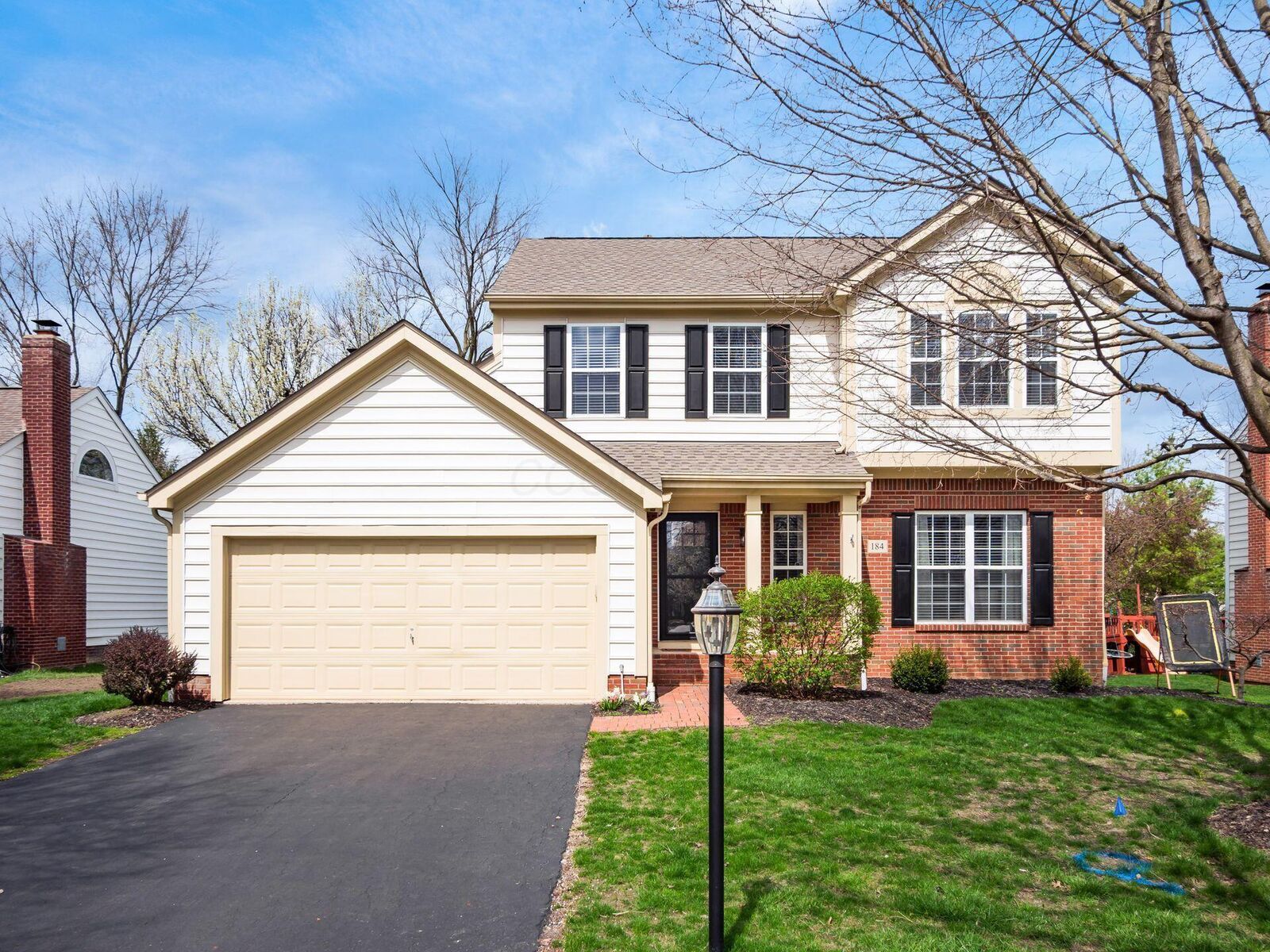 Property Photo: 184 Stamford Drive OH 43065