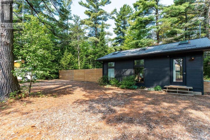 Property Photo: 204 Ogimah Road ON N0H 2T0