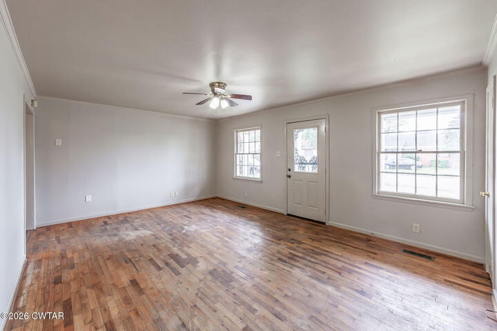 Property Photo:  1105 Edgewood Avenue  TN 38012 