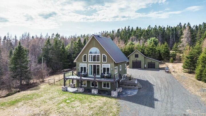Property Photo:  10 Slopeside Lane  NB E6E 1E3 
