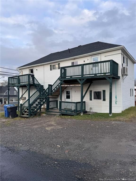 222 Notre Dame Street — photo 1