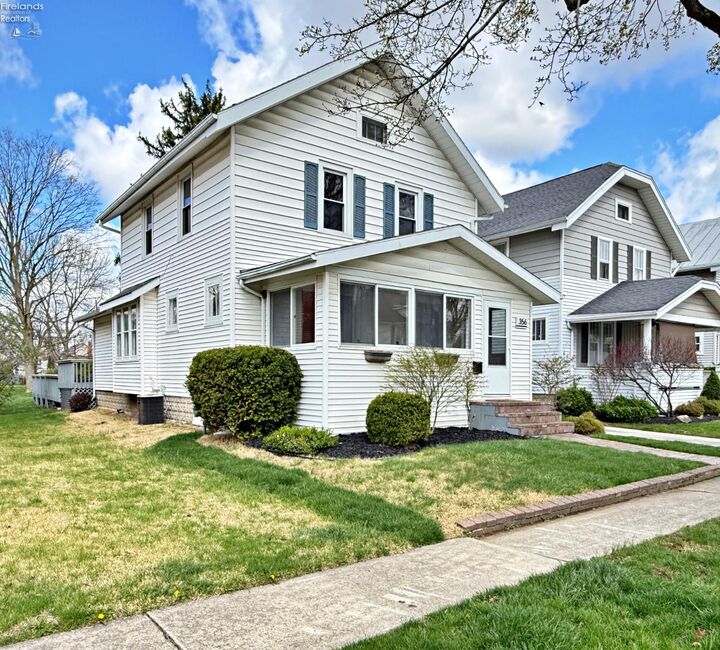 Property Photo: 356 Hedges Street OH 44883
