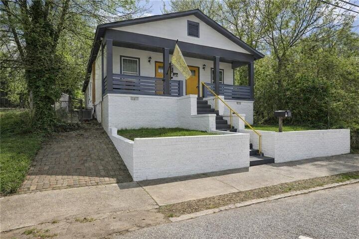 Property Photo:  862 Mitchell Street  GA 30314 