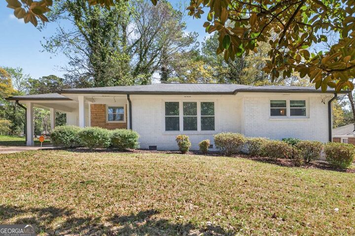 Property Photo: 3061 Glendale Court GA 30032