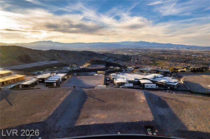 Property Photo: 13 Stonecutter Court NV 89012