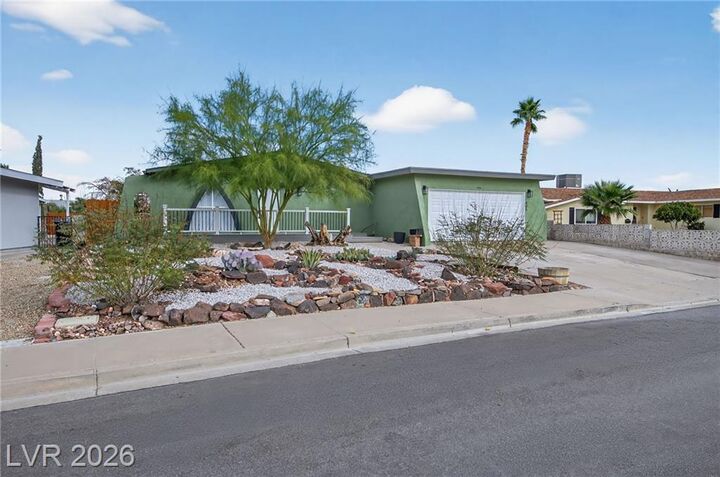 Property Photo:  405 Scenic Dr Drive  NV 89002 