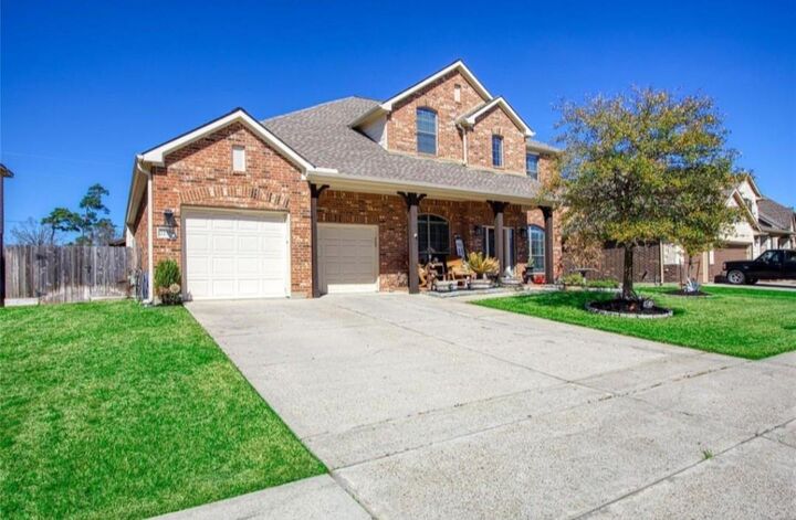 Property Photo: 22734 Newcourt Place Street TX 77375