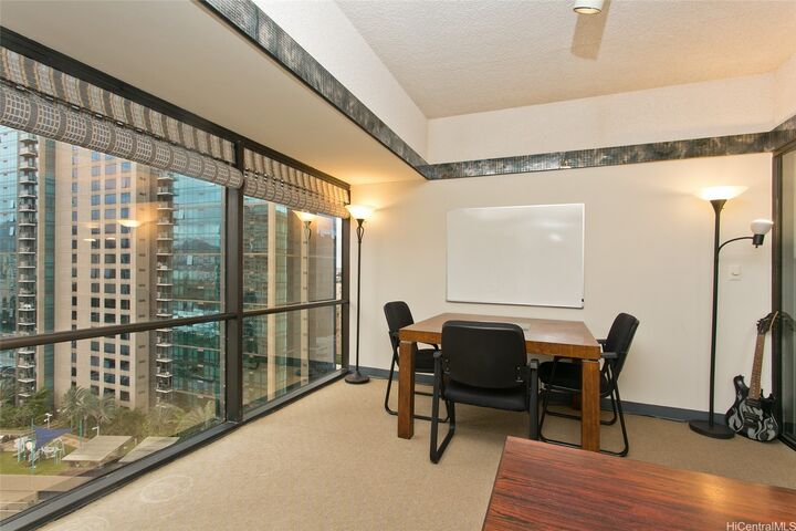 Property Photo:  1188 Bishop Street 1706  HI 96813 