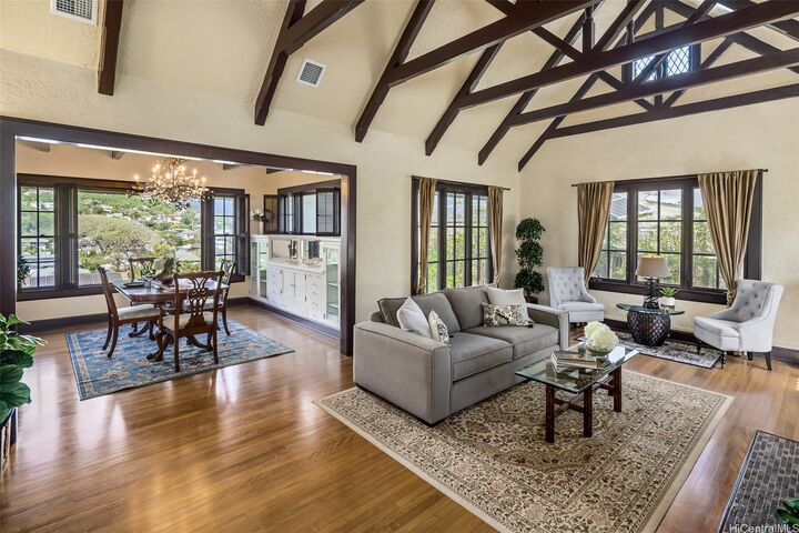 Property Photo:  2110 Kakela Place  HI 96822 