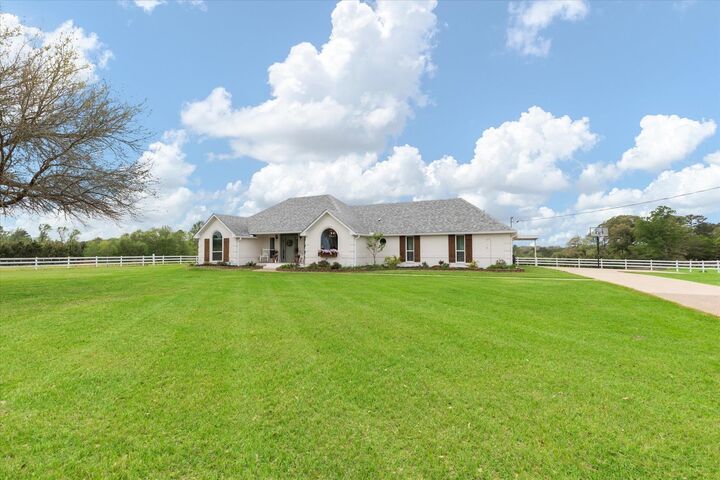 Property Photo: 10100 Fm 1650 TX 75645-9999