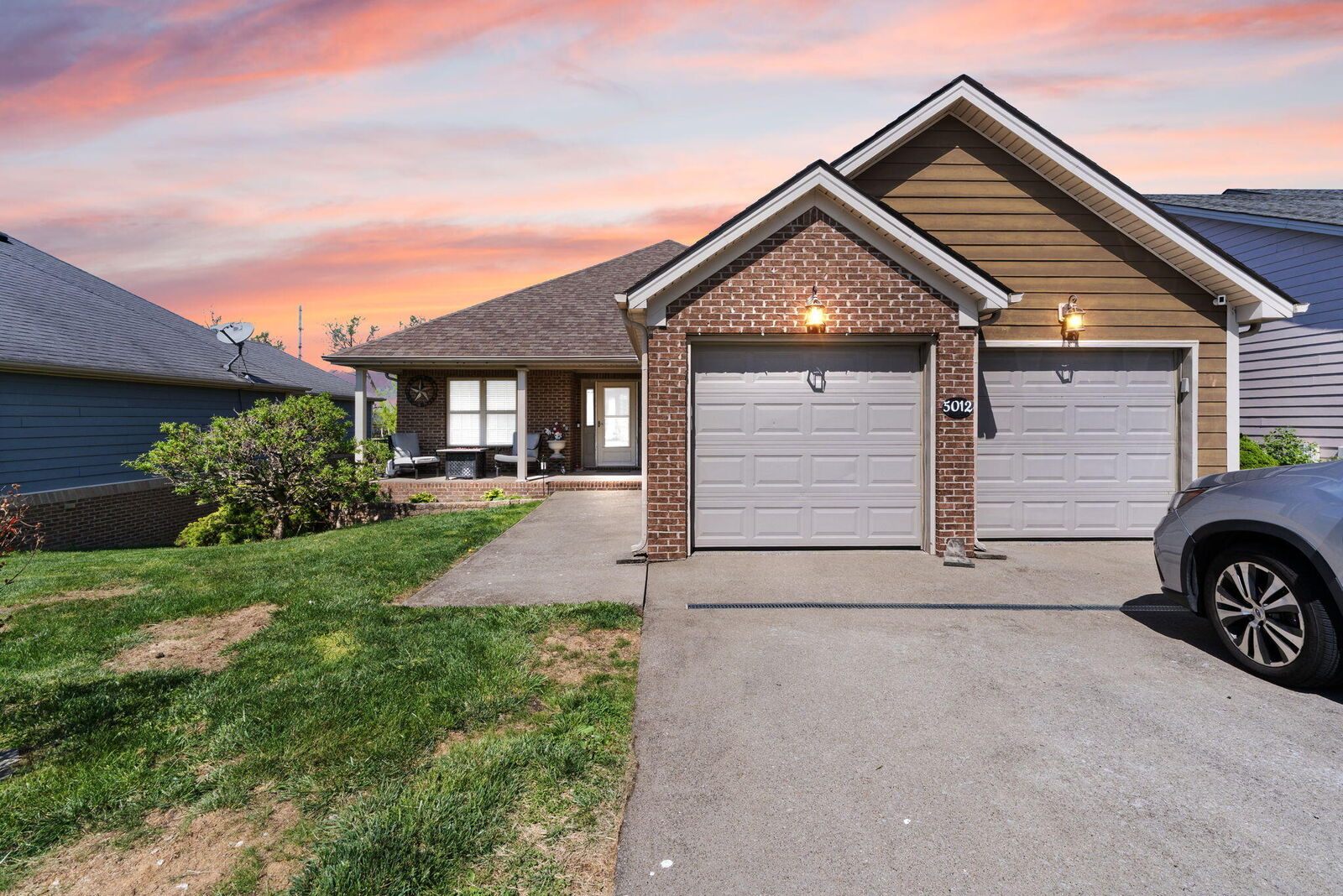 Property Photo: 5012 Oleander Way KY 40475