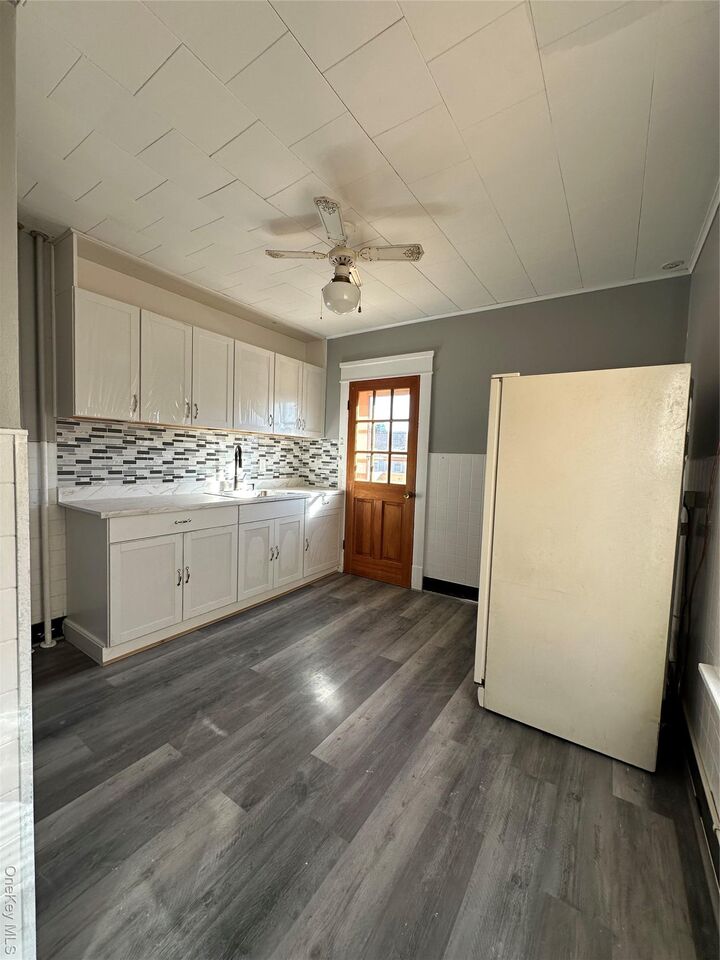 Property Photo: 9 Elizabeth Street 2 NY 12771