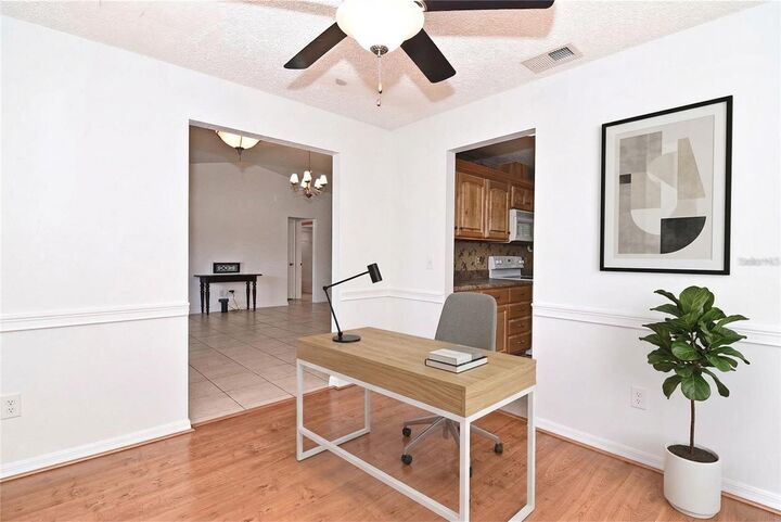 Property Photo:  736 Trafalgar Street  FL 32725 