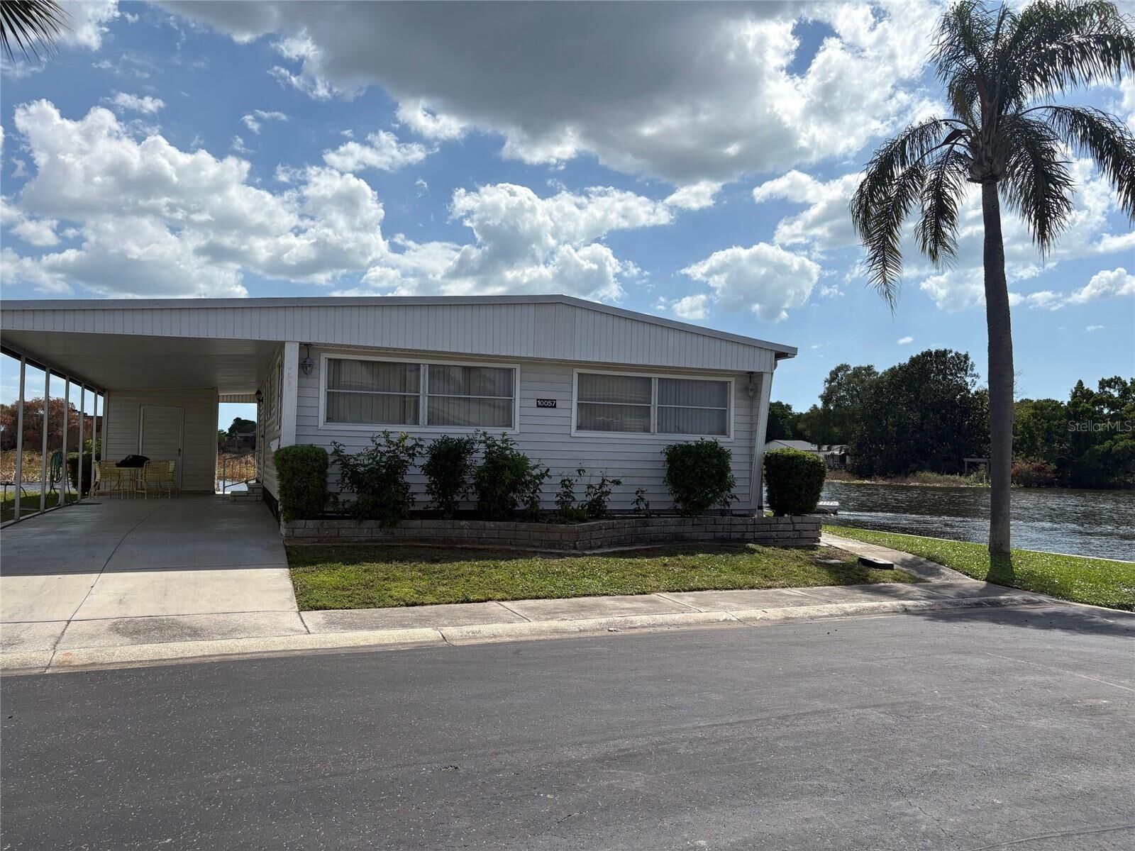 Property Photo:  10057 110th Place 243  FL 33773 