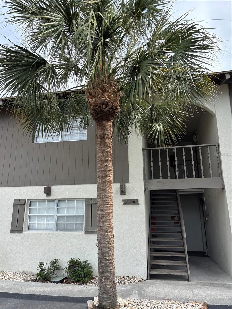 Property Photo: 6000 1st Avenue S 14 FL 33707