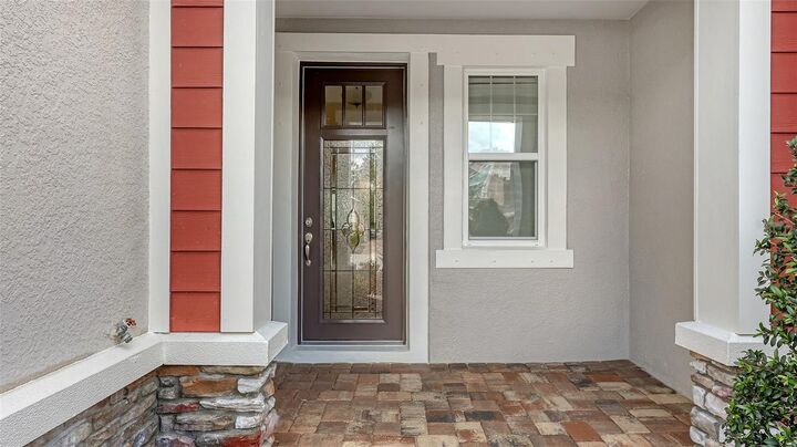 Property Photo: 11824 Meadowgate Place FL 34211