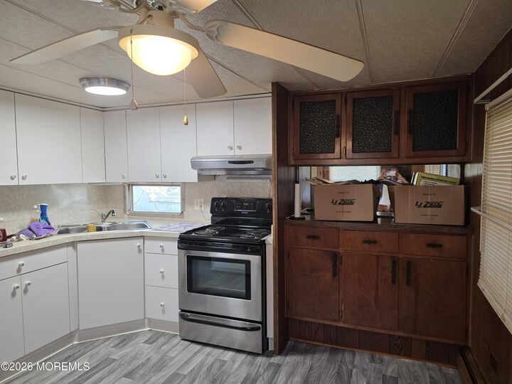 Property Photo:  525 E Main Street  NJ 08087 