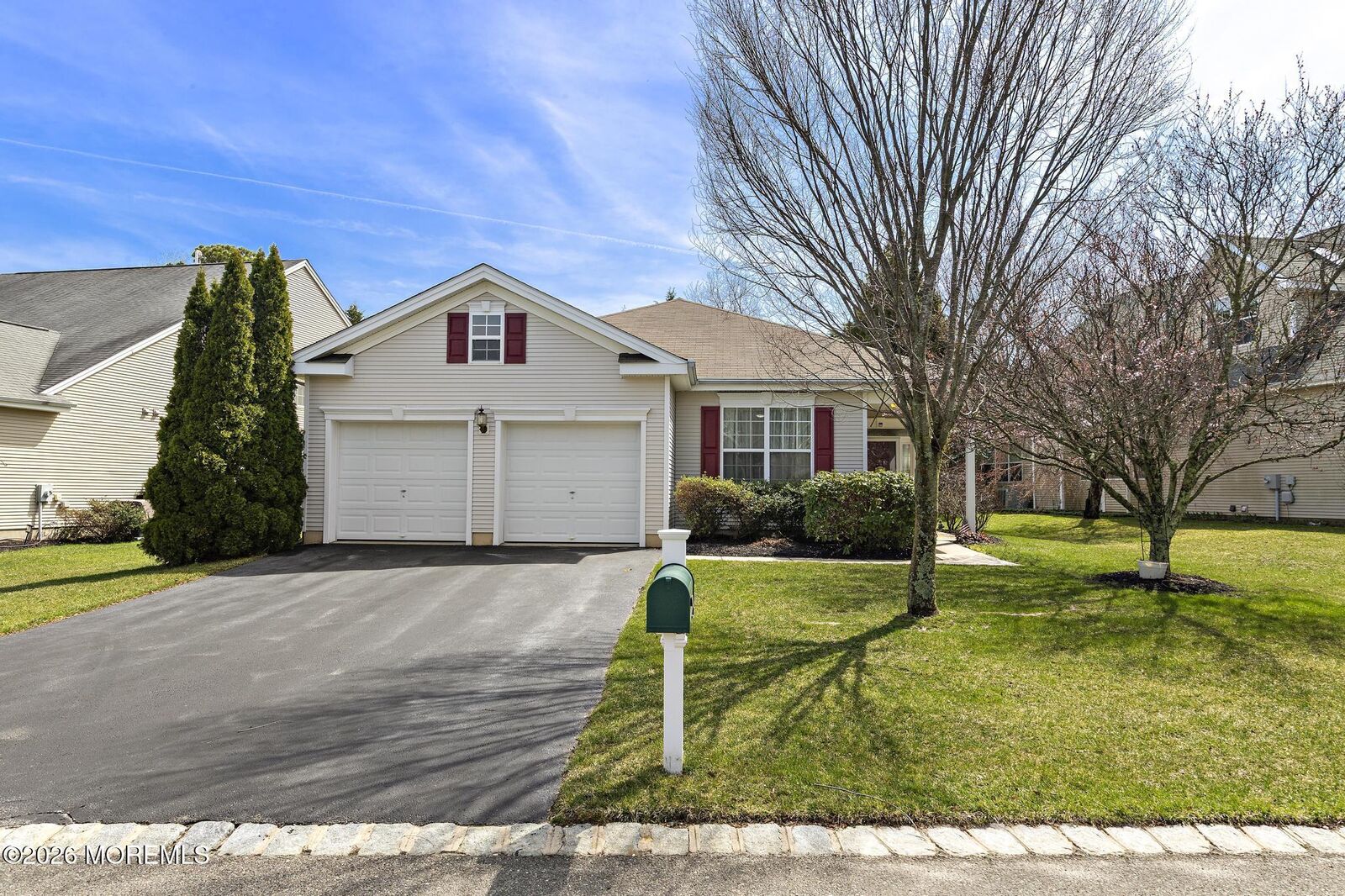Property Photo:  71 Golf View Drive  NJ 08087 