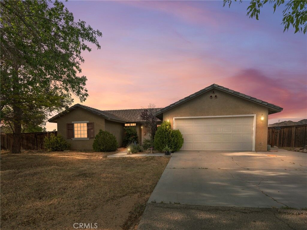 Property Photo:  22404 Broken Lance Court  CA 92307 