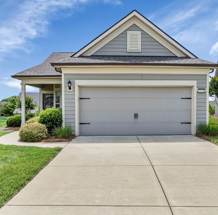 Property Photo:  1514 Bledsoe Knl  TN 37174 