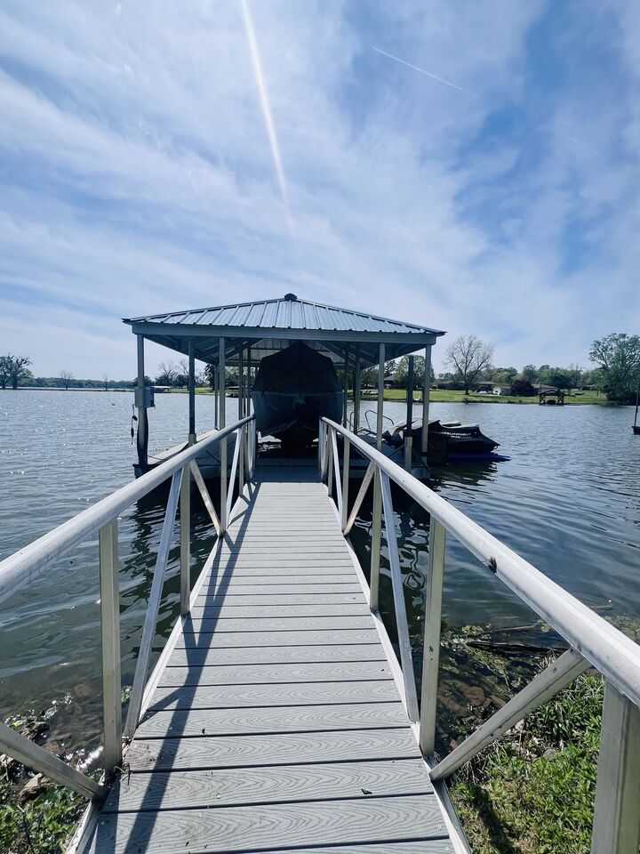 Property Photo: 110 Walnut Drive TN 37075