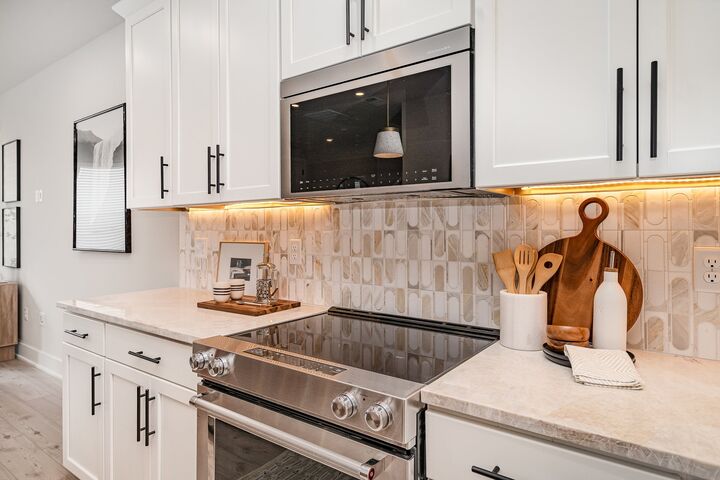 Property Photo:  136 Zola Aly  TN 37209 