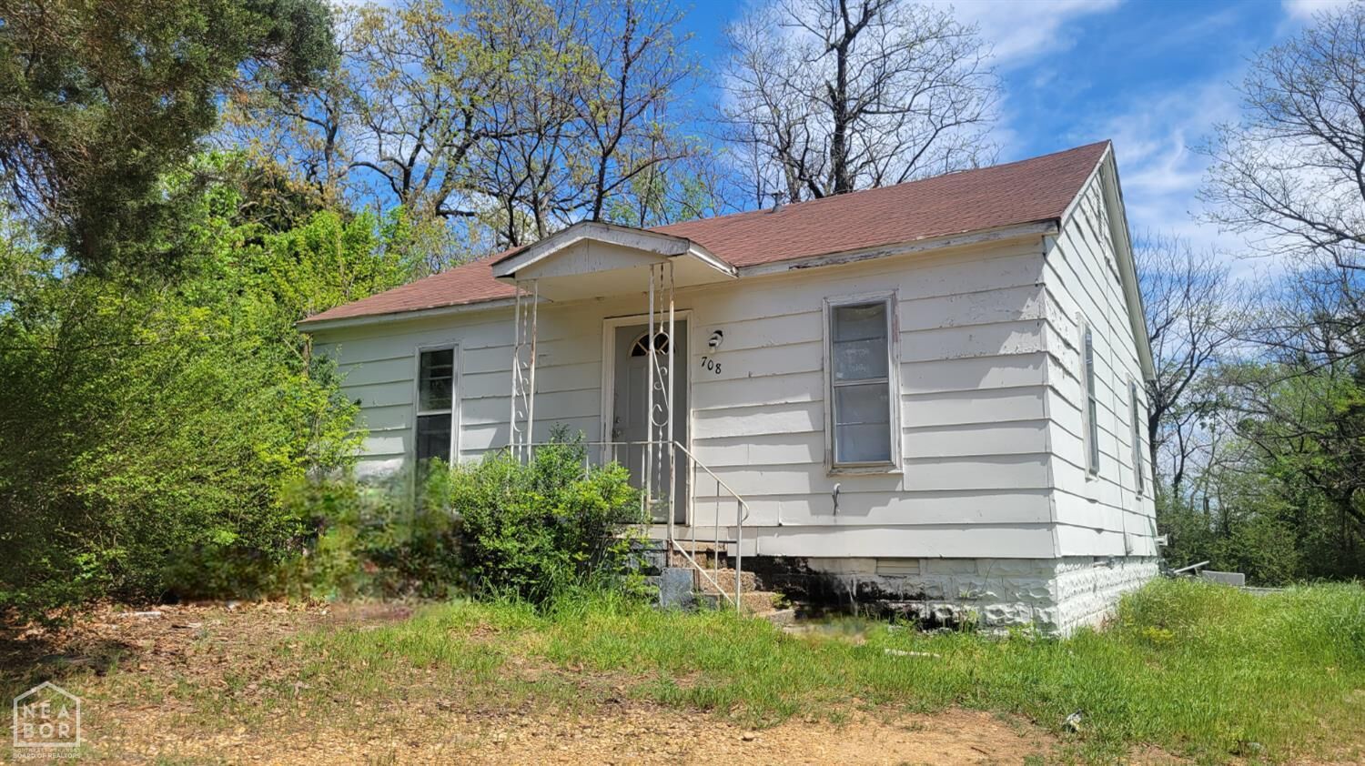 Property Photo: 708 N Caraway AR 72401