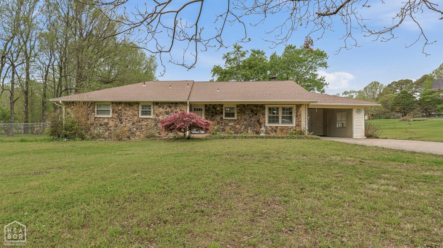 Property Photo:  5617 Crowleys Ridge Road  AR 72404 