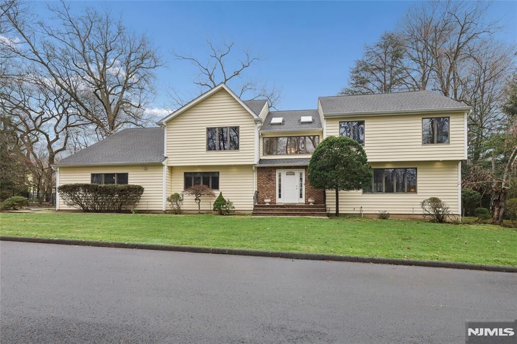Property Photo: 130 Whitman Street NJ 07641