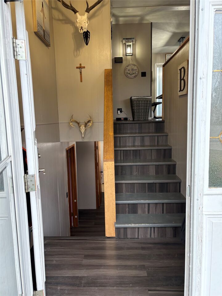 Property Photo: 407 Ashley Court MT 59901