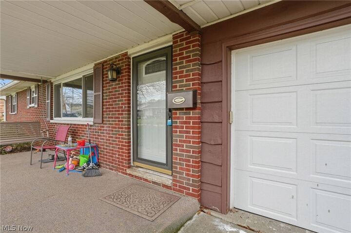 Property Photo: 1902 42nd Street WV 26104