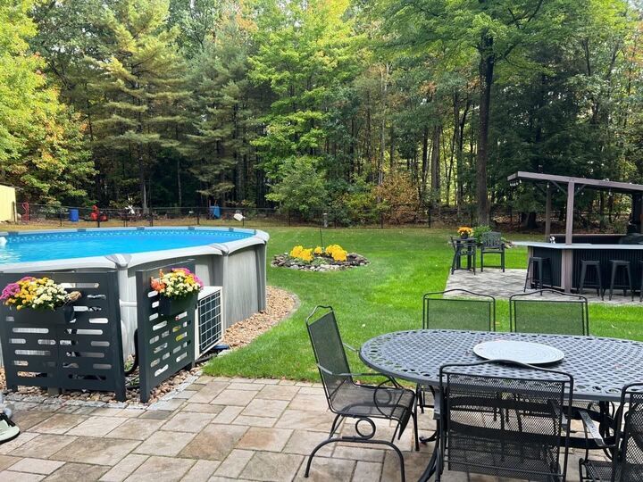 Property Photo: 10 Whidden Lane NH 03052