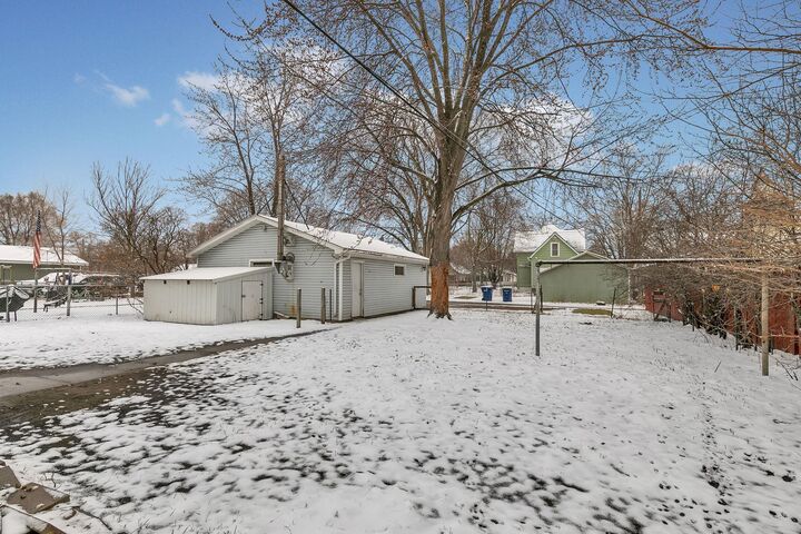 Property Photo:  423 15th Avenue N  MN 56303 